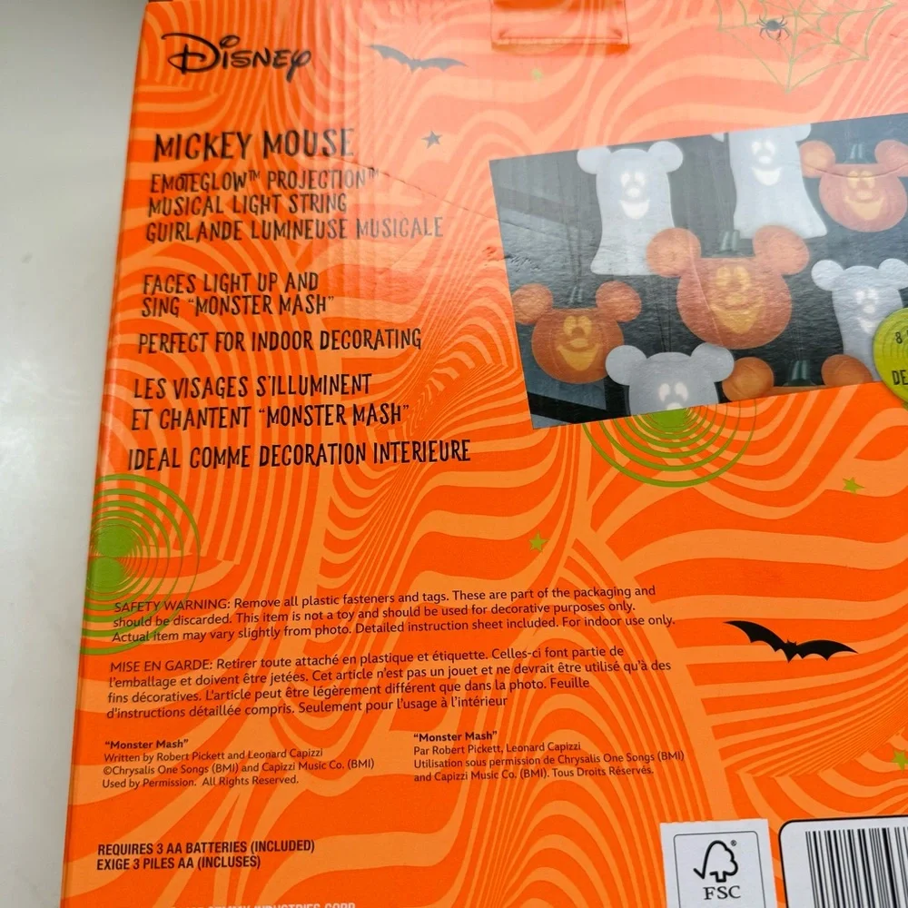 New Disney Halloween Mickey Mouse Pumpkin Ghost Musical Lights/Monster Mash